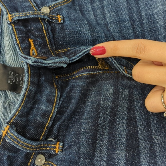 Distressed shorts sz 26 - Picture 3 of 8